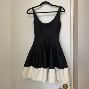 Festive beautiful Halston Heritage dress